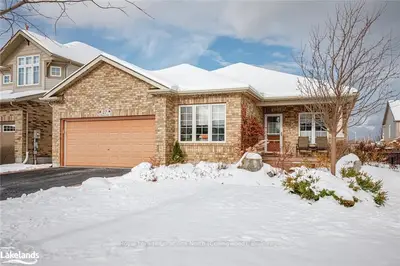27 KAYLA Crescent, Collingwood, ON L9Y 5K9