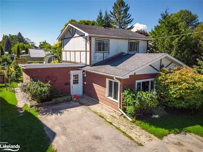 396 FOURTH Street W, Collingwood, ON L9Y 1S7