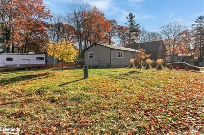 33 FRANK Street A & #B, Wasaga Beach, ON L9Z 1P9