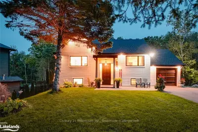 31 SLALOM GATE Road, Collingwood, ON L9Y 5A9