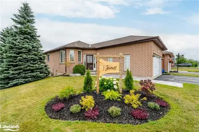1 JAMES Street, Penetanguishene, ON L9M 2G7