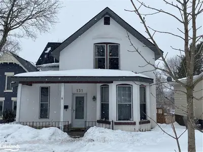 151 NOTTAWASAGA Street, Orillia, ON L3V 3J9