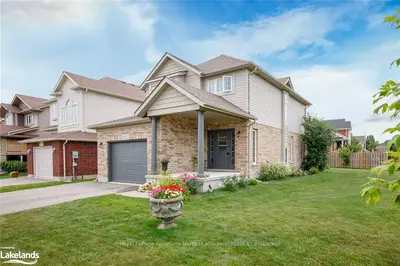 2 SHERWOOD Street, Collingwood, ON L9Y 5L1