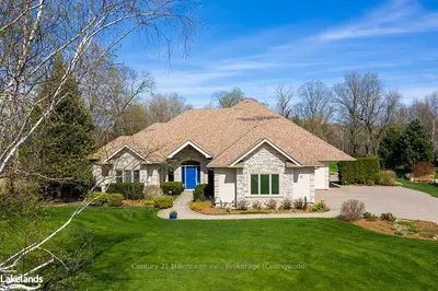 17 Evergreen Road, Collingwood, On L9y 5a8