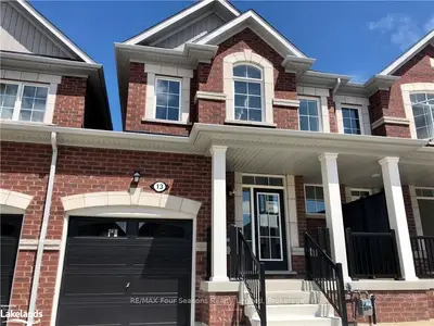 13 BARFOOT Street, Collingwood, ON L9Y 3Y7
