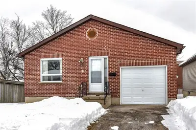 231 OXFORD Street 16, Orillia, ON L3V 7S6
