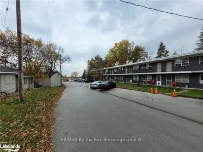 280 RIVER Road E W, Wasaga Beach, ON L9Z 2L7