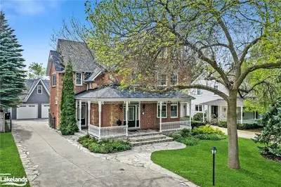 214 Minnesota Street, Collingwood, On L9y 3s5