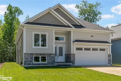 279 Robinson Road, Wasaga Beach, On L9z 3a3