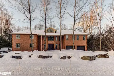 18 SUNWARD Drive, Wasaga Beach, ON L9Z 1B3