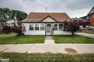 276 SIMCOE Street, Collingwood, ON L9Y 1J4