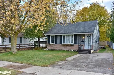 471 BIRCH Street, Collingwood, ON L9Y 2W8