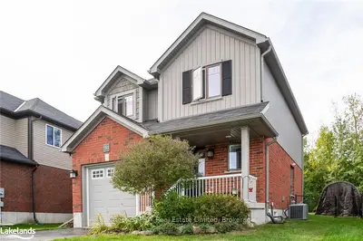 50 Williams Street, Collingwood, On L9y 0c4