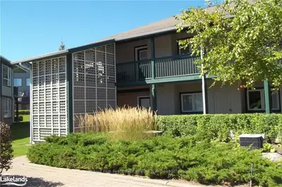 697 Johnston Park Avenue, Collingwood, On L9y 5c7