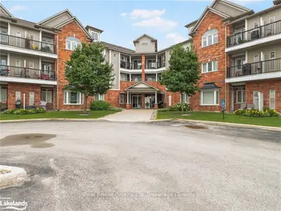 16 WESTBURY Road 109, Wasaga Beach, ON L9Z 0B8