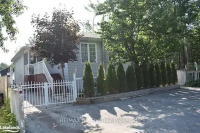 63 68TH Street N, Wasaga Beach, ON L9Z 1T9