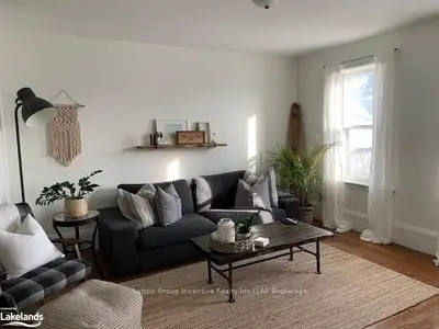 57 FOURTH Street E, Collingwood, ON L9Y 1T4