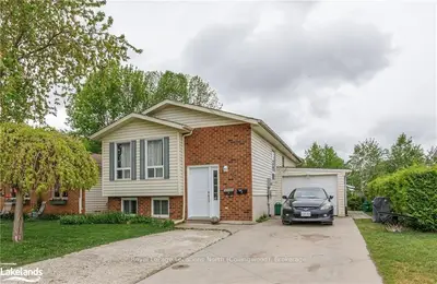 402 PEEL Street, Collingwood, ON L9Y 4T8