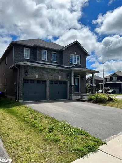 34 GILPIN Crescent, Collingwood, ON L9Y 0Z1