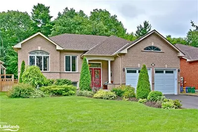 60 BUSH Crescent, Wasaga Beach, ON L9Z 1N1