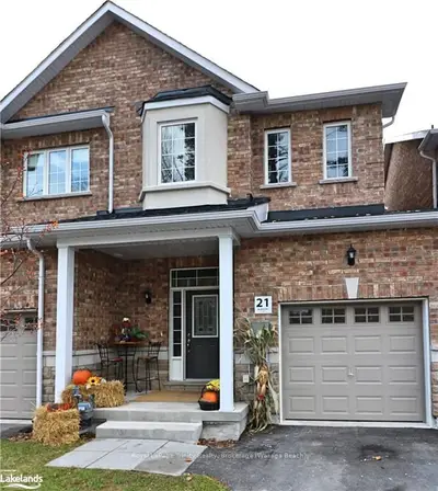 21 BLASI Court, Wasaga Beach, ON L9Z 0H3