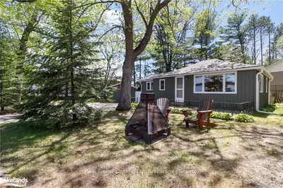 120 27TH Street N, Wasaga Beach, ON L9Z 2E5