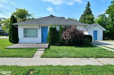 325 ONTARIO Street, Collingwood, ON L9Y 1N4