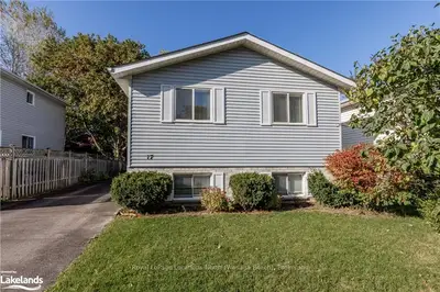 17 GODDEN Street, Collingwood, ON L9Y 4S5