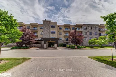 91 Raglan Street 217, Collingwood, ON L9Y 0B2
