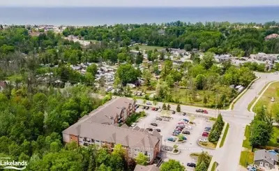 16 WESTBURY Road 318, Wasaga Beach, ON L9Z 0B8
