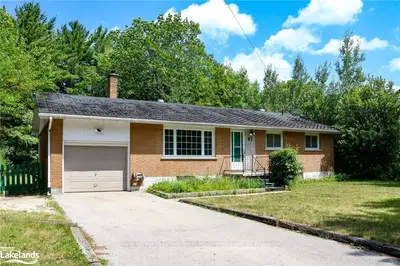 81 40th Street S, Wasaga Beach, On L9z 1z9