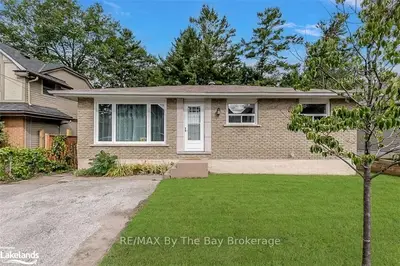 472 MOSLEY Street, Wasaga Beach, ON L0L 2P0