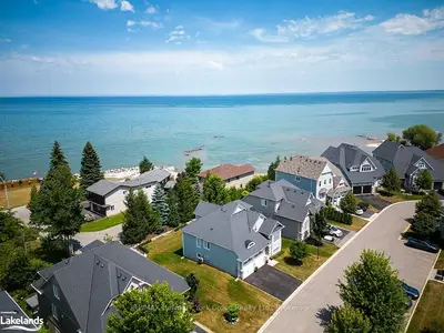 15 WATERVIEW Road, Wasaga Beach, ON L0L 2T0