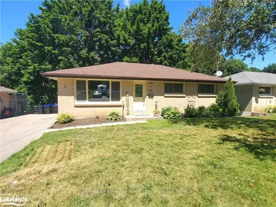 316 HANLY Street, Midland, ON L4R 2N9