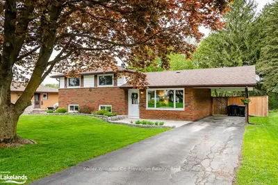 29 ANNE Street, Penetanguishene, ON L9M 1K4