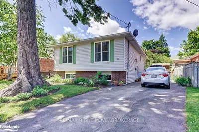 25 Frederick Street, Orillia, ON L3V 5W5