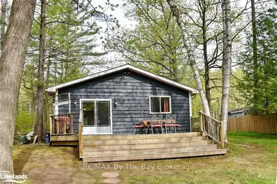 177 KNOX Road E, Wasaga Beach, ON L9Z 2T6
