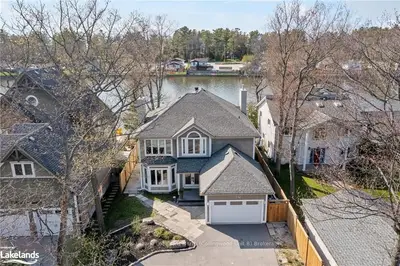 1230 River Road W, Wasaga Beach, On L9z 2w7