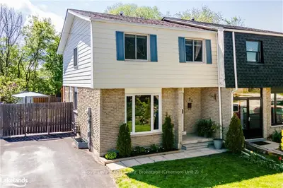 90 Alice Street, Collingwood, On L9y 3s1