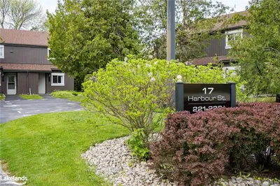 17 HARBOUR Street 229, Collingwood, ON L9Y 5B4