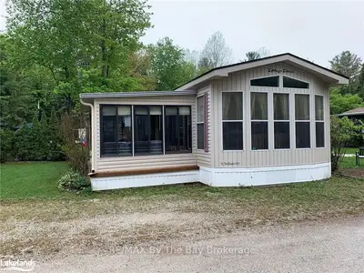 85 THEME PARK Drive 92, Wasaga Beach, ON L9Z 1X7
