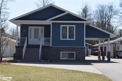 1481 RIVER Road W, Wasaga Beach, ON L9Z 2W5