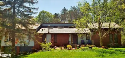11 BRIARWOOD Court, Springwater, ON L0L 1X0