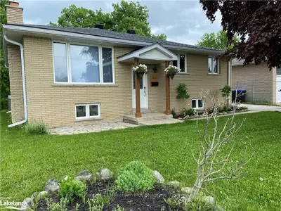 311 SPRUCE Street, Collingwood, ON L9Y 3H2