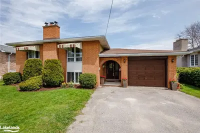 55 ALICE Street, Collingwood, ON L9Y 4E9