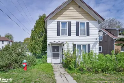 82 DUFFERIN Street, Orillia, ON L3V 5S8
