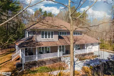 1899 WARREN Court, Severn, ON L3V 0V6