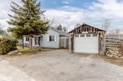 19 JANE Street, Collingwood, ON L9Y 3Z1