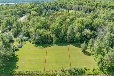 Vacant Land in Tay