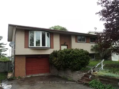 132 FITTONS Street W, Orillia, ON L3V 3V4